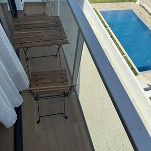 Deluxe Queen Suite